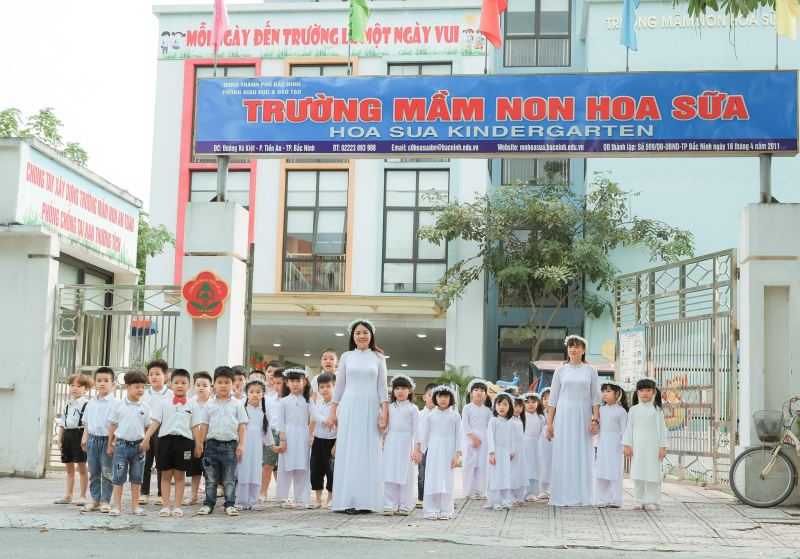 Trường Mầm non Hoa Sữa