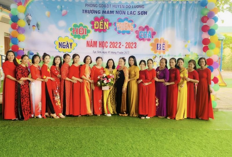 Trường mầm non Lạc Sơn