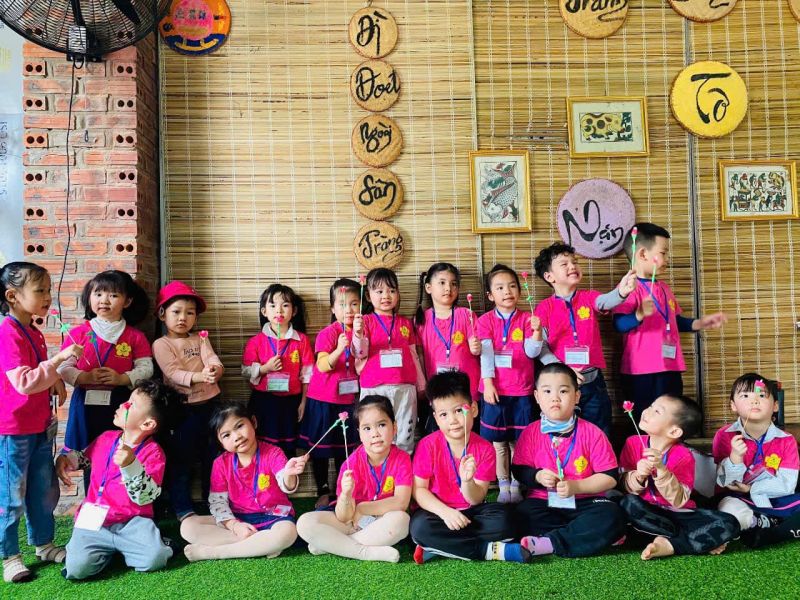 Trường Mầm Non Phượng Hồng