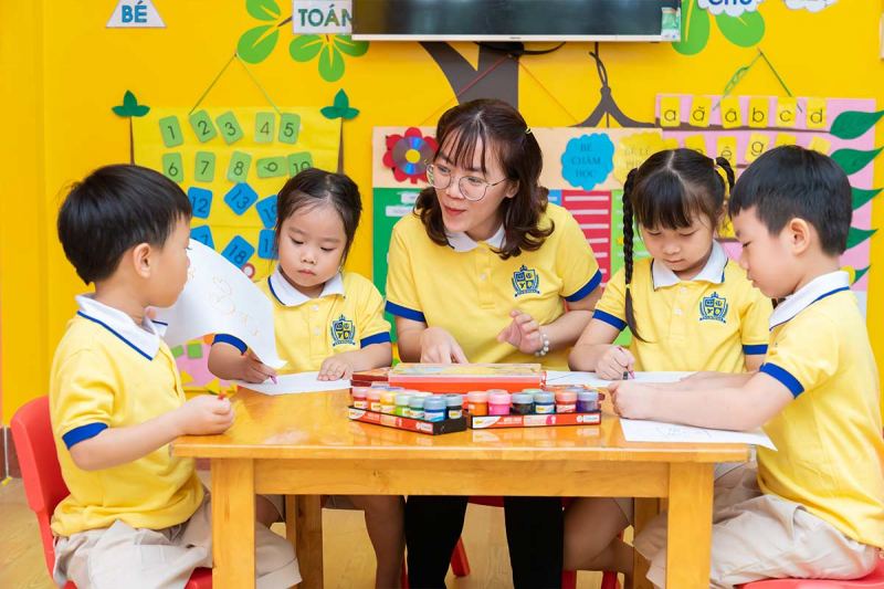 Trường Mầm non Quốc tế Ivy Kids