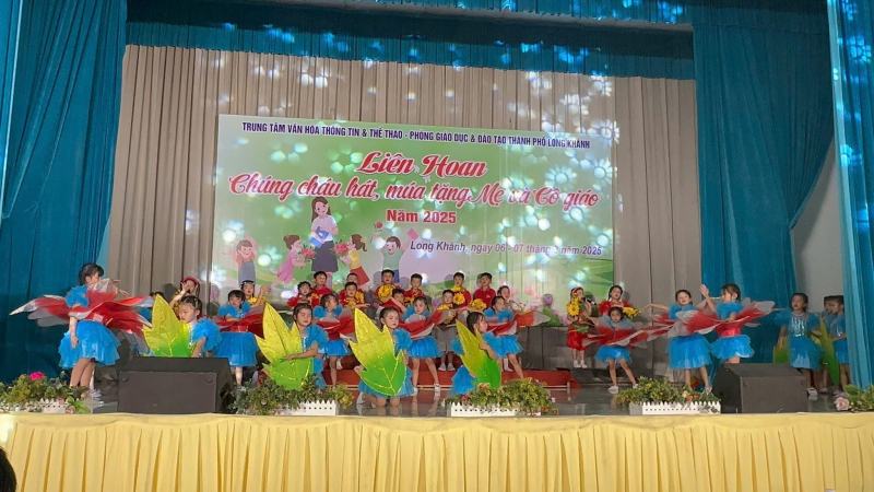 Trường Mầm non Tuổi Thơ
