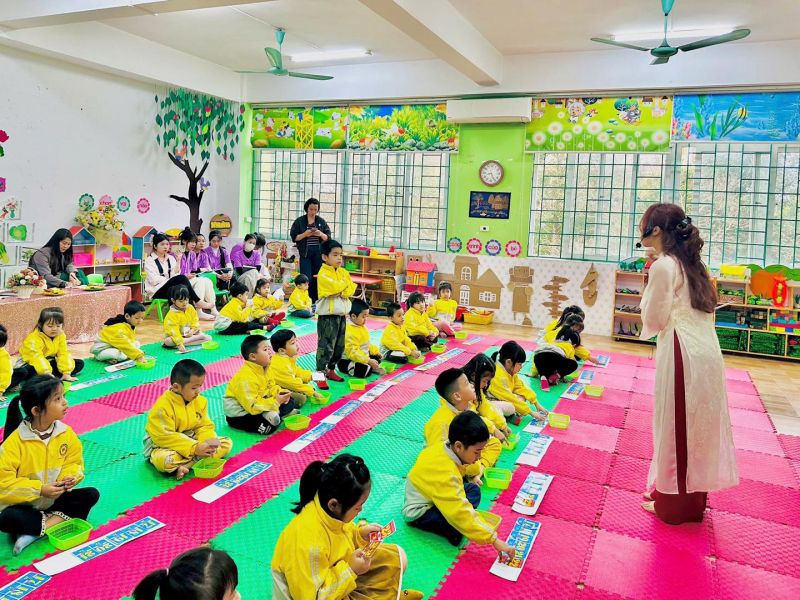Trường MNTH Hồng Đức