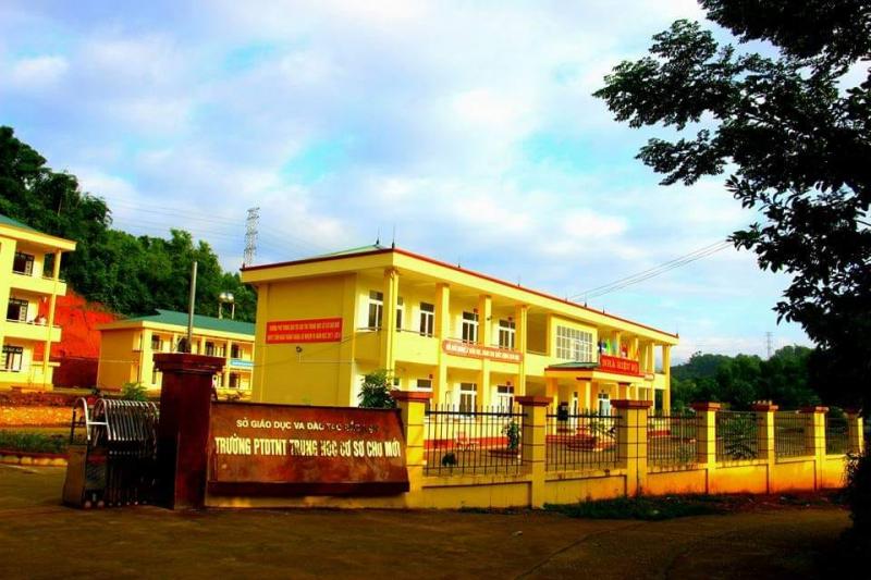 Trường PTDT nội trú THCS Chợ Mới