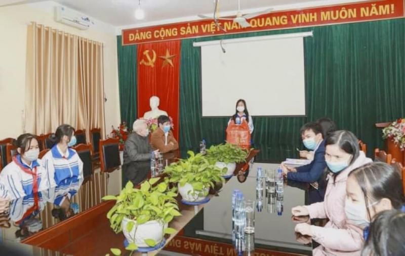 Trường TH, THCS, THPT Chu Văn An