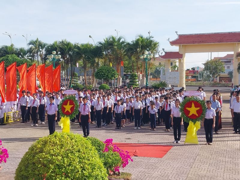 Xử lí tình huống khéo léo mới giáo dục tốt cho học sinh
