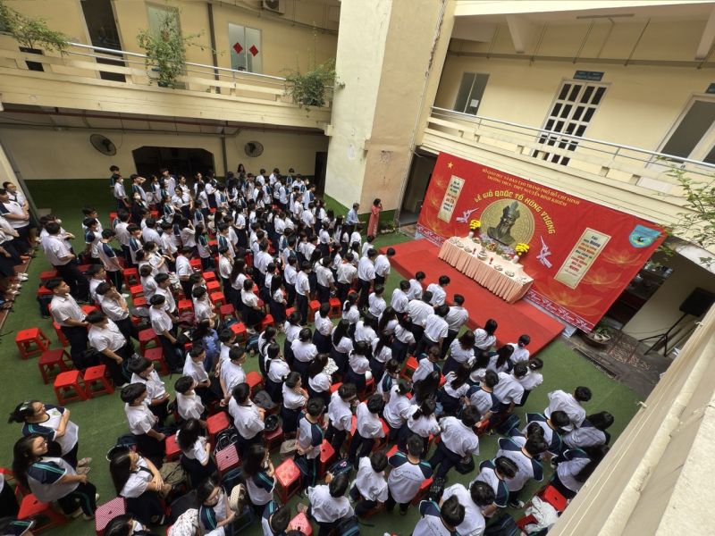 Trường THCS & THPT Nguyễn Bỉnh Khiêm