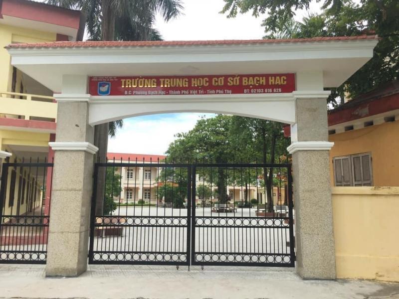 Trường THCS Bạch Hạc