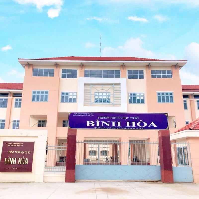 Trường THCS Bình Hòa