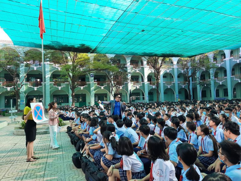 Trường THCS Bình Trị Đông A