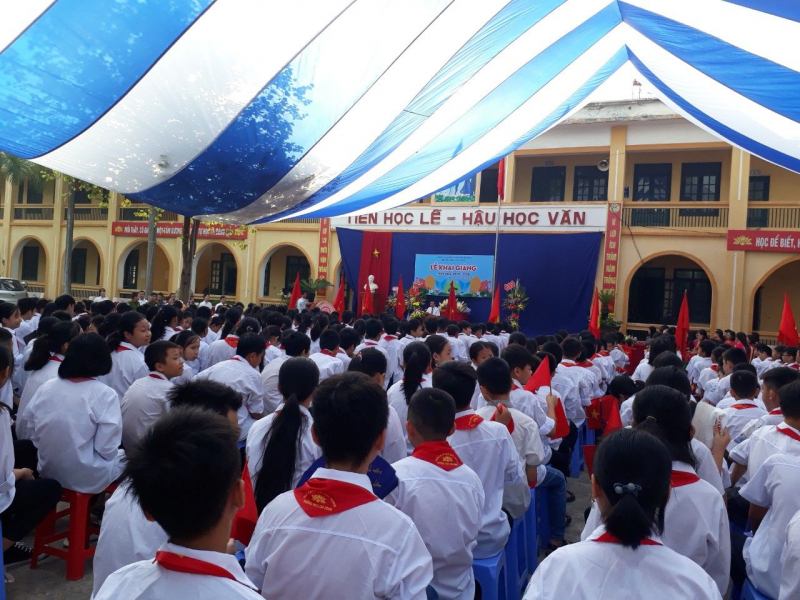 Trường THCS Chi Đông