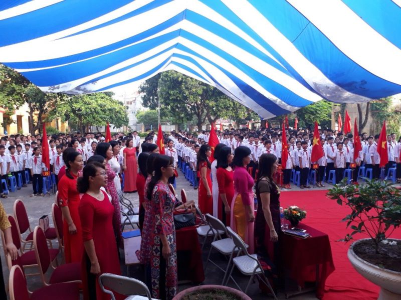 Trường THCS Chi Đông