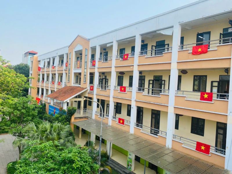 Trường THCS Đại Mỗ
