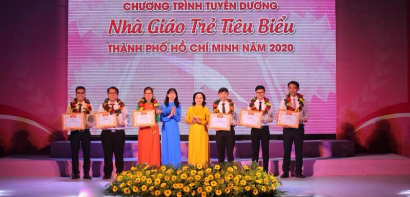 Trường THCS Điện Biên