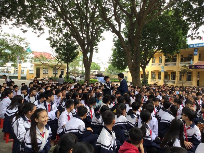Trường THCS Đình Xuyên