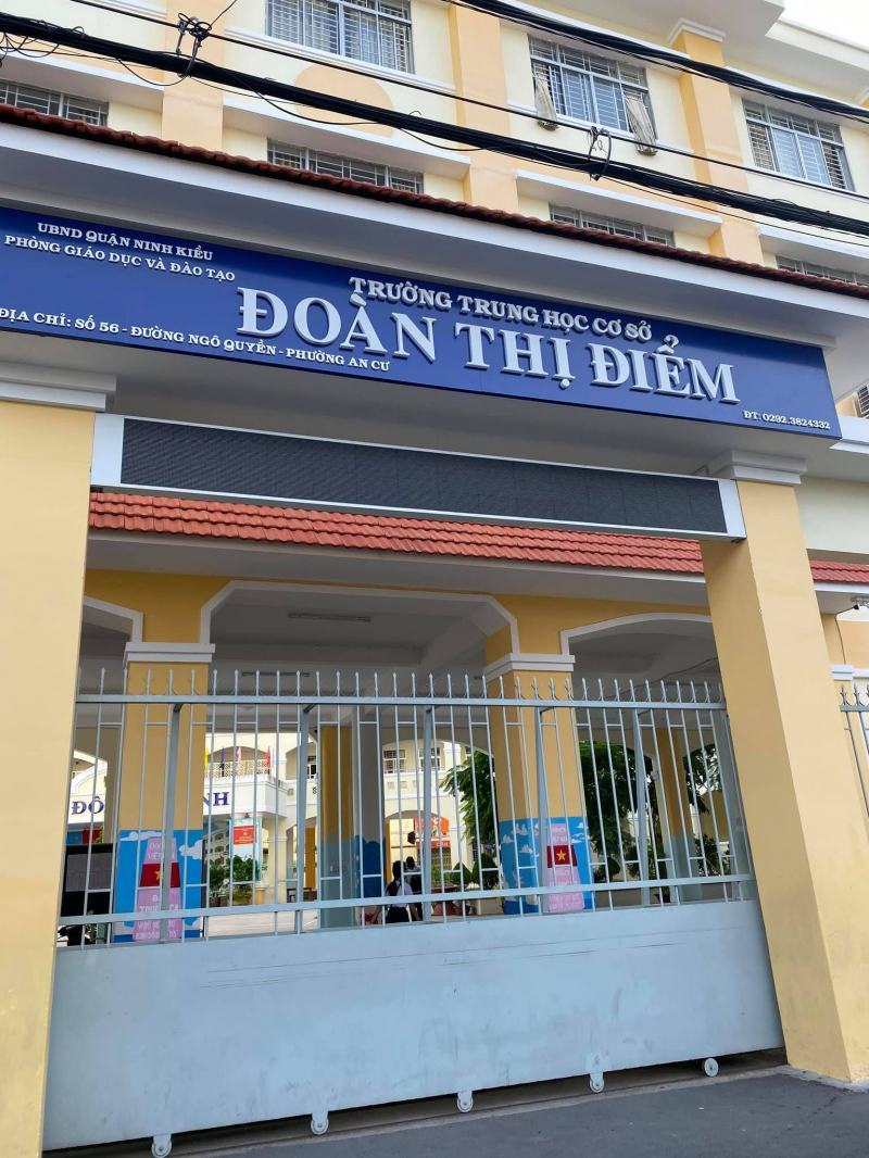 Trường THCS Đoàn Thị Điểm