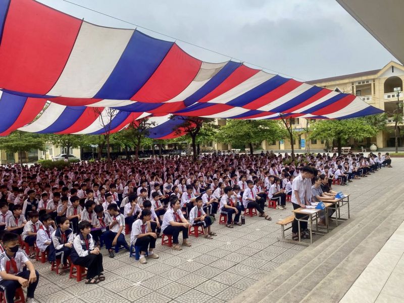 Trường THCS Đồng Quang