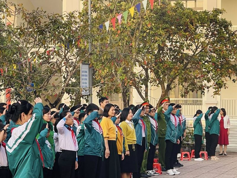 Trường THCS Hồ Tùng Mậu