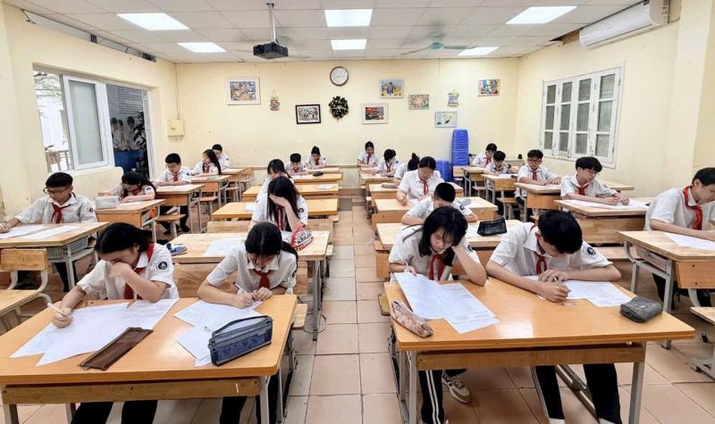 Trường THCS Hoàn Kiếm