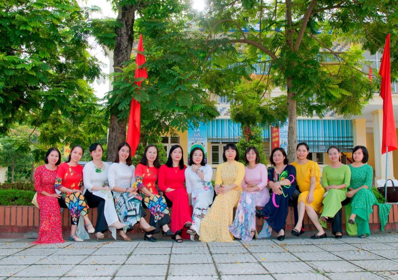 Trường THCS Hùng Vương