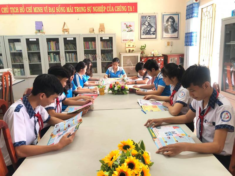 Trường THCS Huỳnh Văn Nghệ