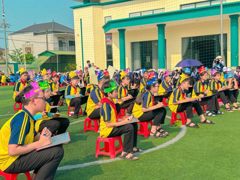 Trường THCS Lê Bình