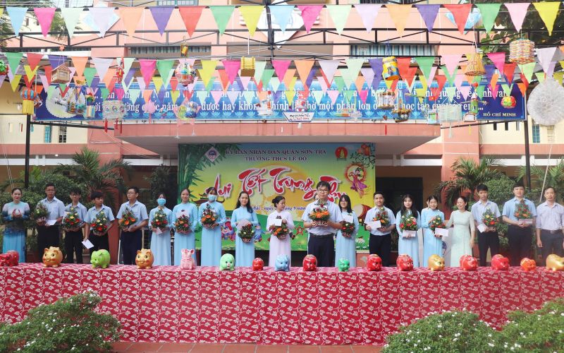 Trường THCS Lê Độ