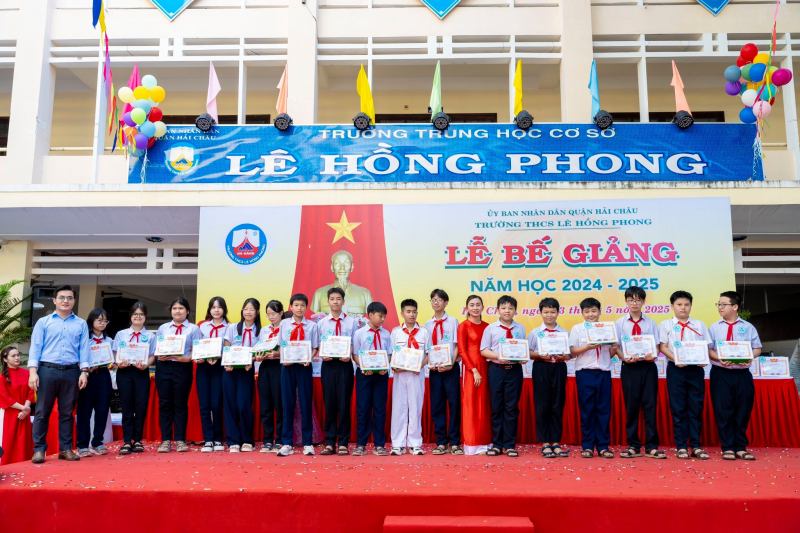 Trường THCS Lê Hồng Phong