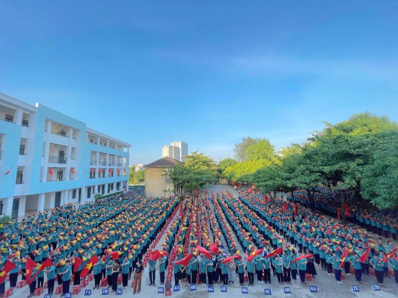 Trường THCS Lê Lợi