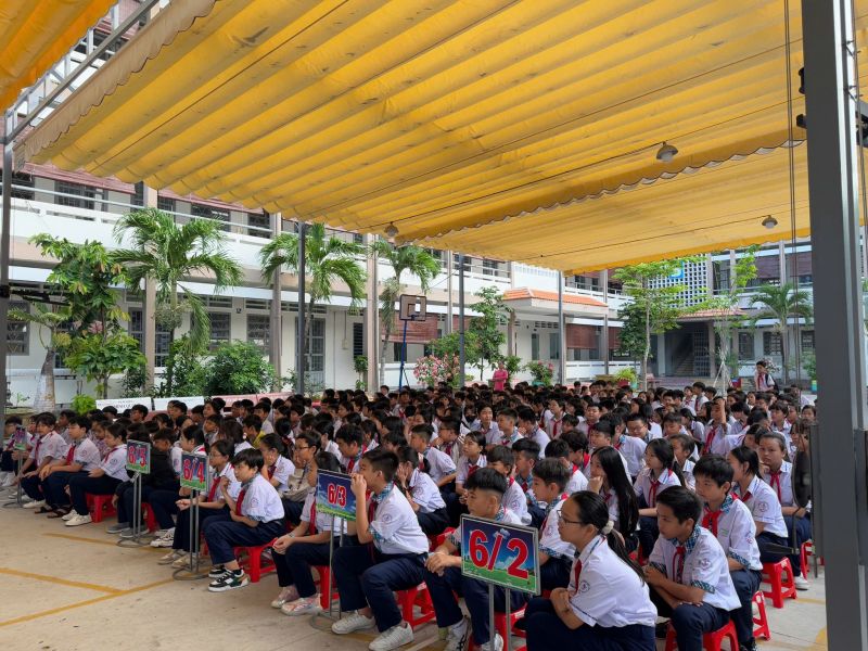 Trường THCS Lê Quý Đôn