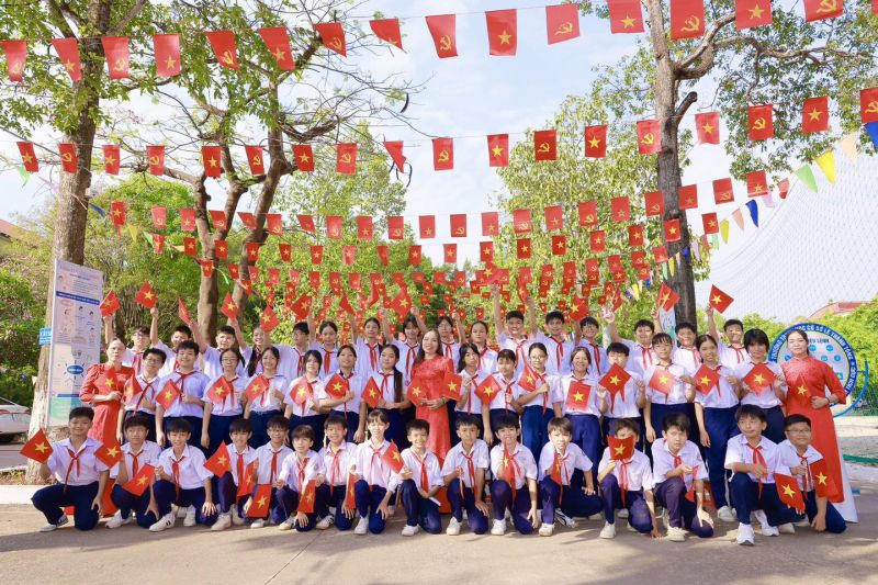 Trường THCS Lê Thánh Tông