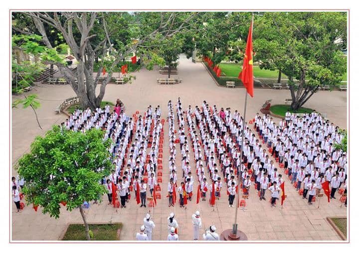 Trường THCS Liên Bạt