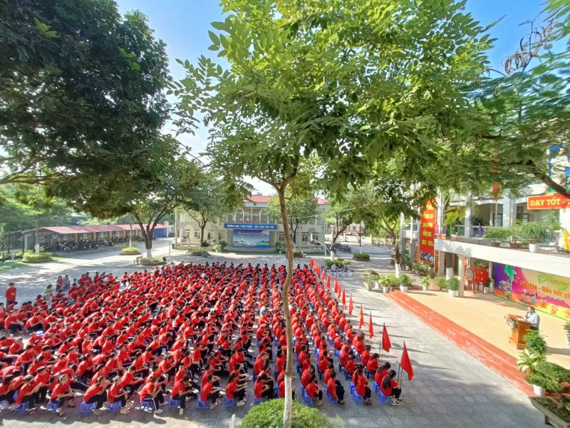 Trường THCS Liên Mạc