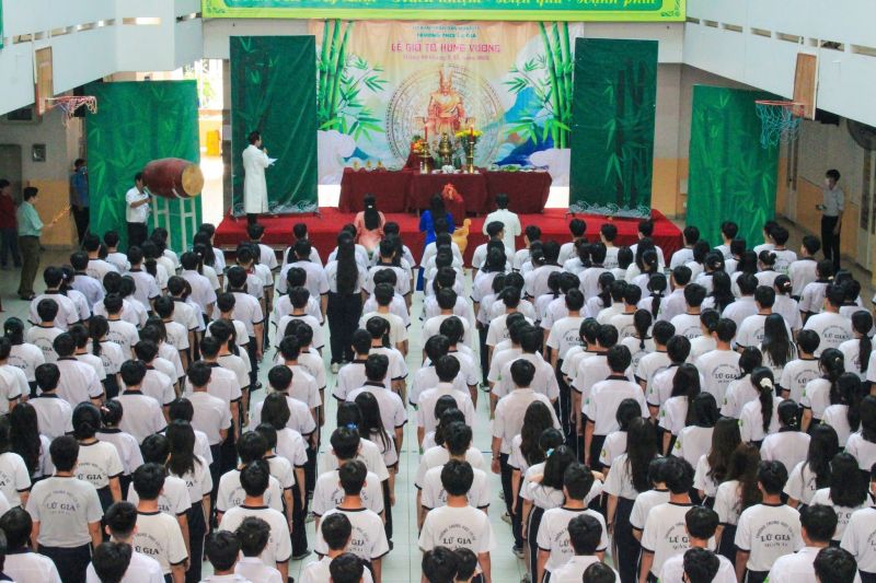 Trường THCS Lữ Gia