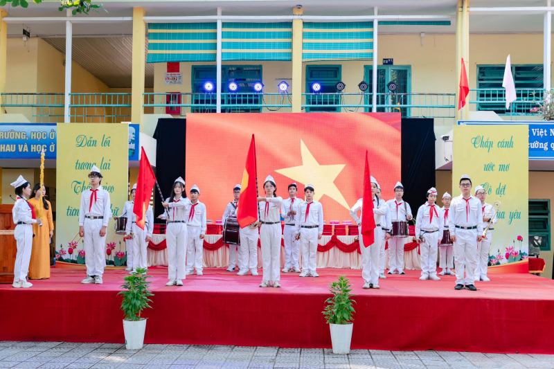 Trường THCS Lý Thường Kiệt