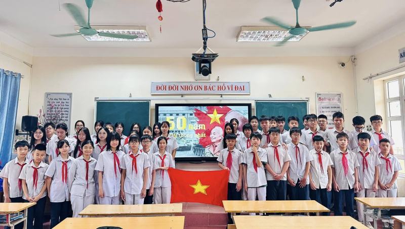 Trường THCS Lý Tự Trọng