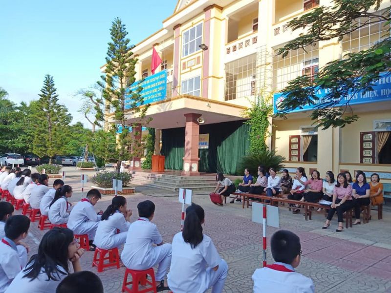 Trường THCS Nam Hà