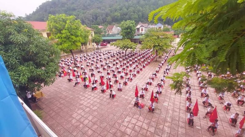 Trường THCS Nghi Quang