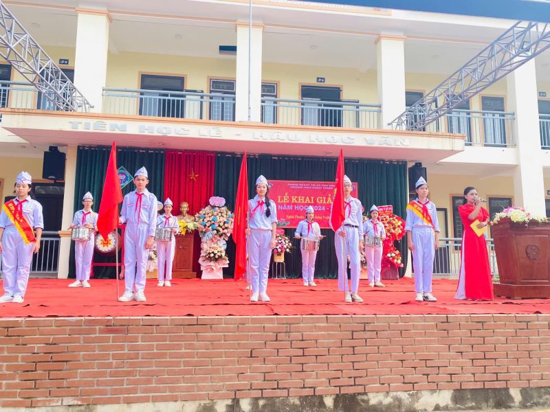 Trường THCS Nghĩa Thuận