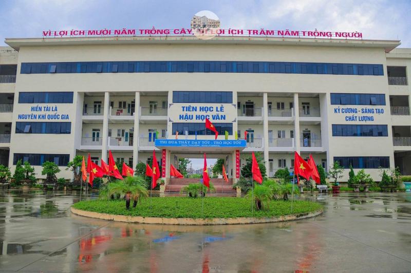 Trường THCS Nguyễn Cao