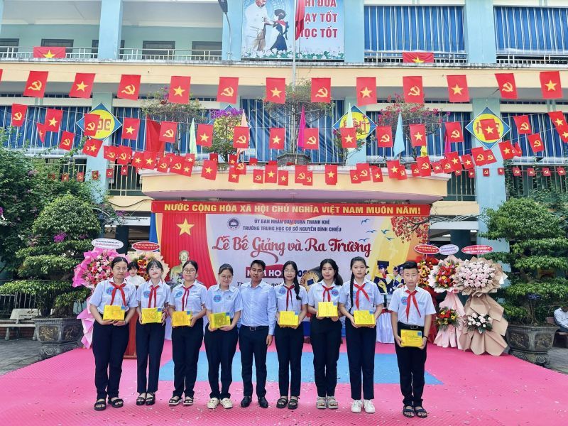Trường THCS Nguyễn Đình Chiểu