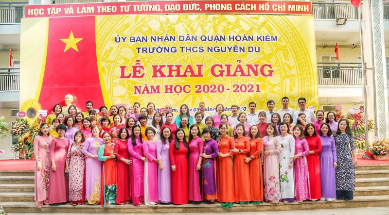 Trường THCS Nguyễn Du