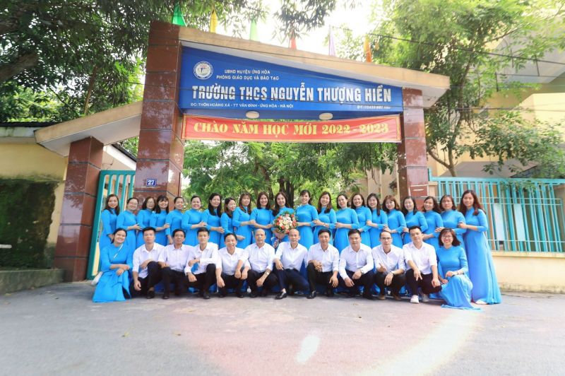Trường THCS Nguyễn Thượng Hiền