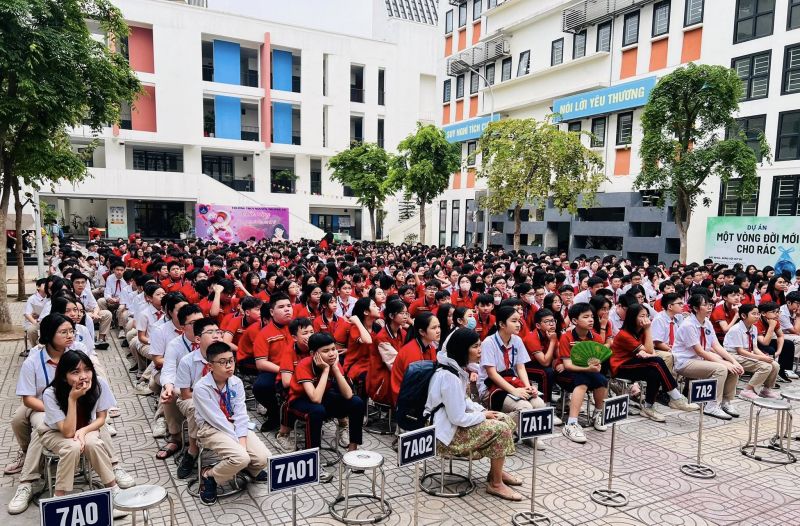 Trường THCS Nguyễn Trường Tộ