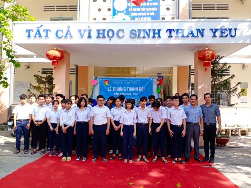 Trường THCS Nguyễn Trường Tộ