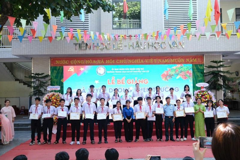 Trường THCS Nguyễn Văn Cừ