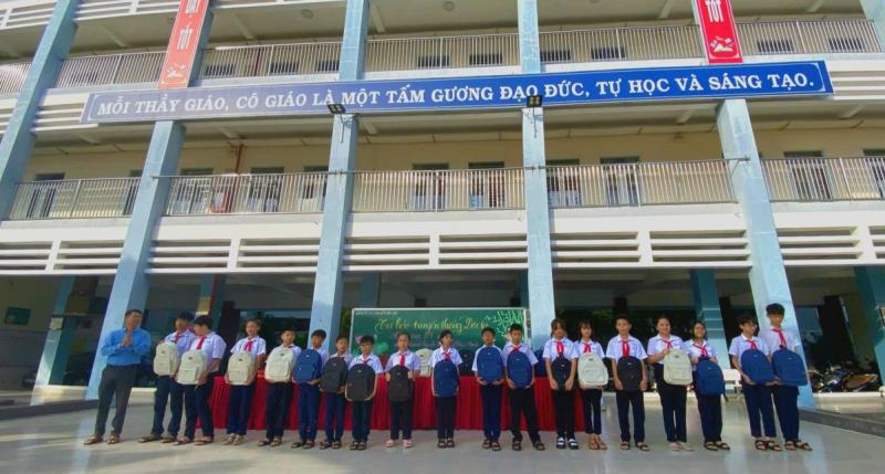 Trường THCS Nguyễn Văn Linh