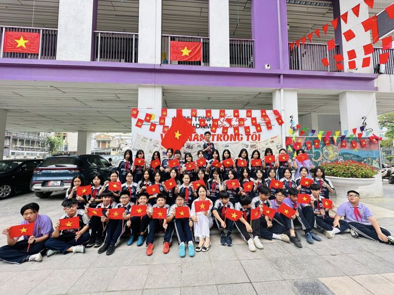 Trường THCS Nhật Tân