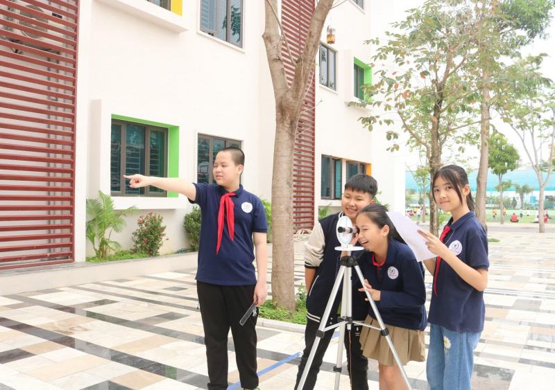 Trường THCS Nobel School