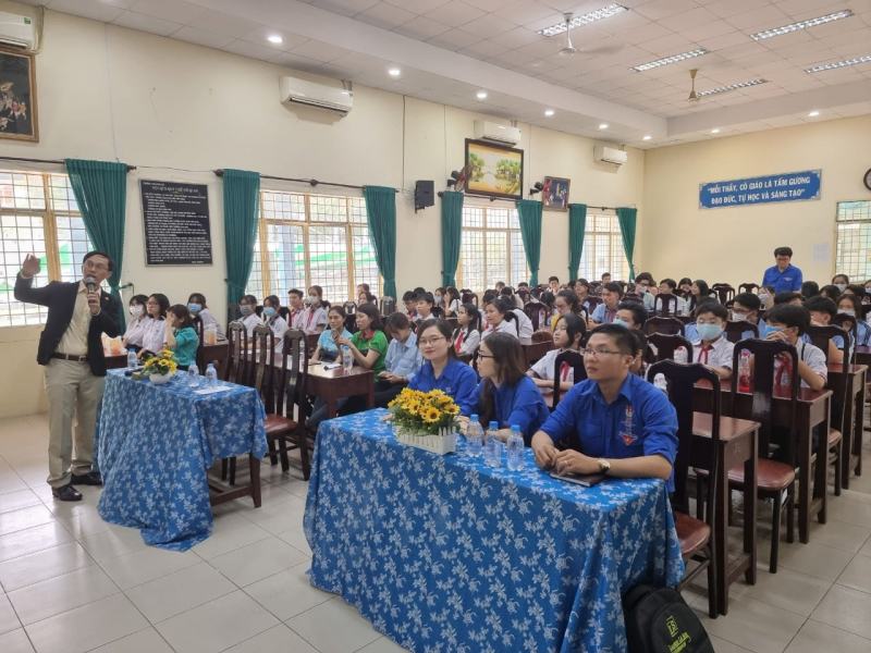 Trường THCS Phú Mỹ