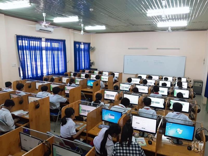 Trường THCS Phước Thạnh